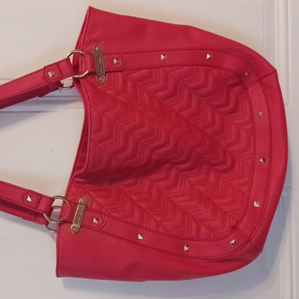 Sofia Vergara Coral Purse